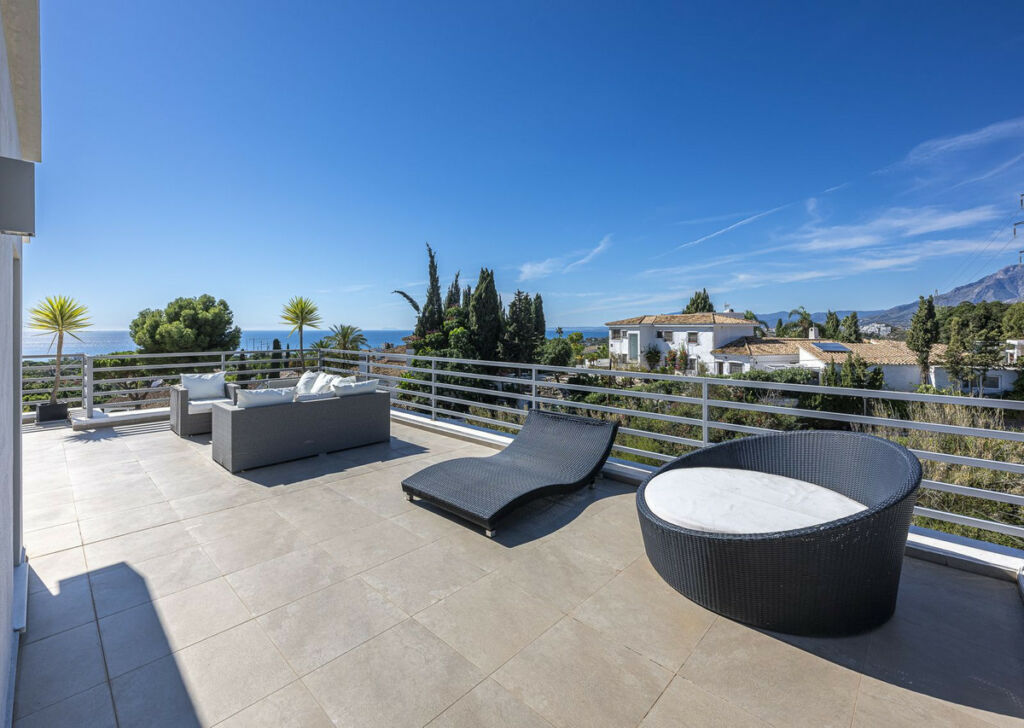 Detached Villa El Rosario Málaga - image 38