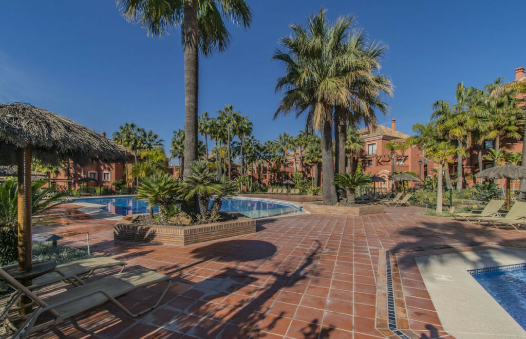 Ground Floor Apartment Puerto Banús Málaga - image 38