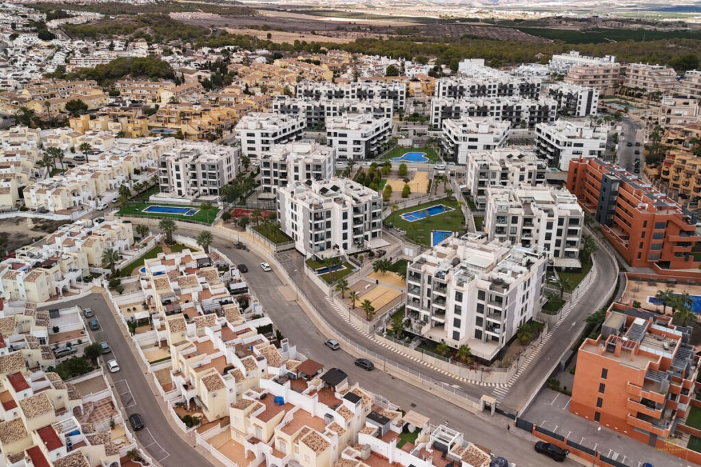Ground Floor Apartment Villamartin Alicante - image 37