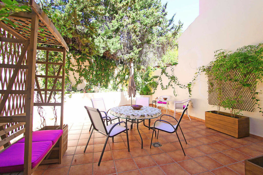 Townhouse Las Chapas Málaga - image 38