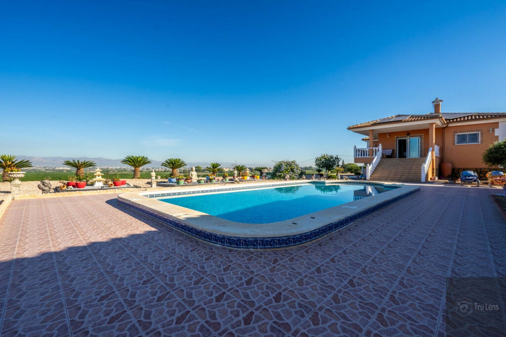 Detached Villa Benejuzar Alicante - image 38