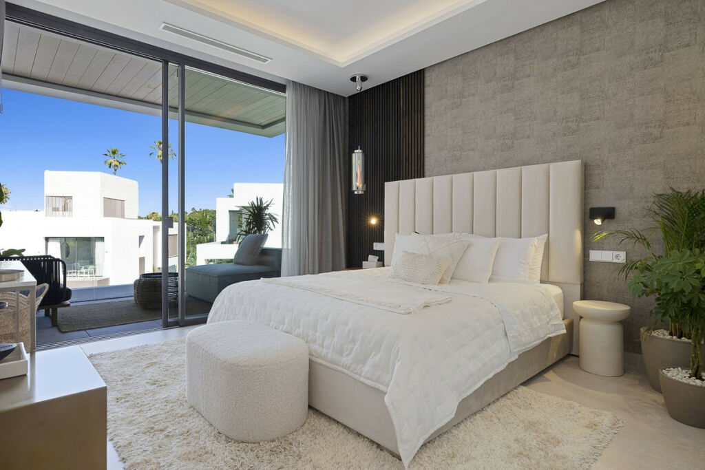 Detached Villa Marbella Málaga - image 39