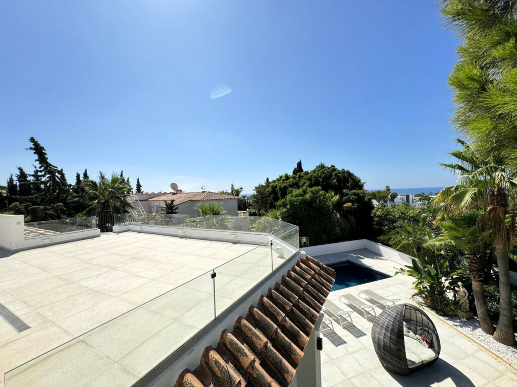 Detached Villa Marbesa Málaga - image 39