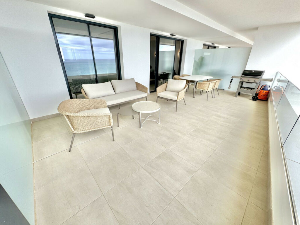Middle Floor Apartment Benalmadena Costa Málaga - image 4