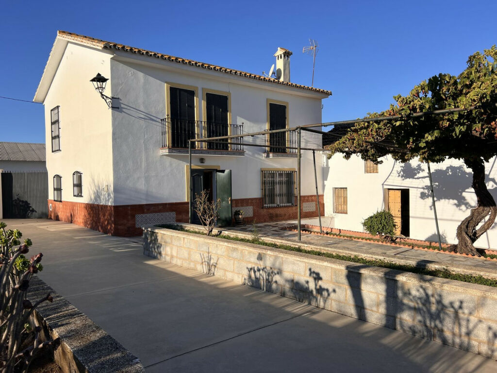 Finca - Cortijo Pizarra Málaga - image 4