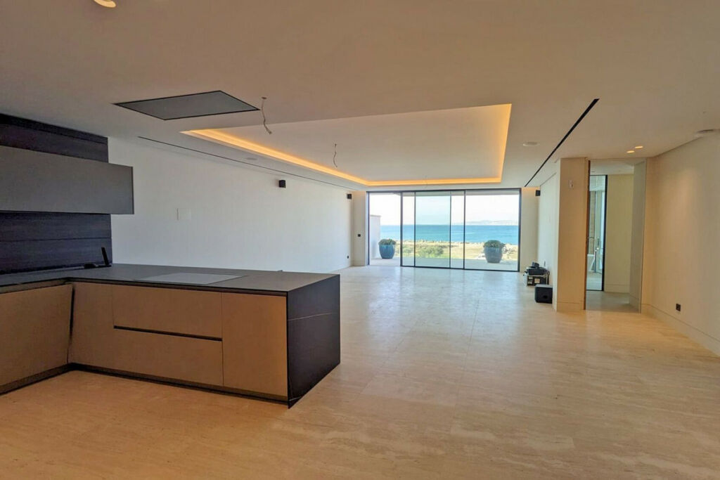 Ground Floor Apartment Estepona Málaga - image 4