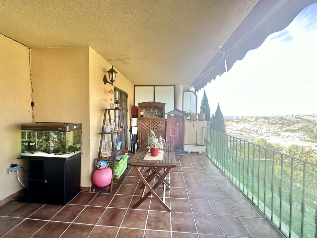 Ground Floor Apartment Riviera del Sol Málaga - image 4