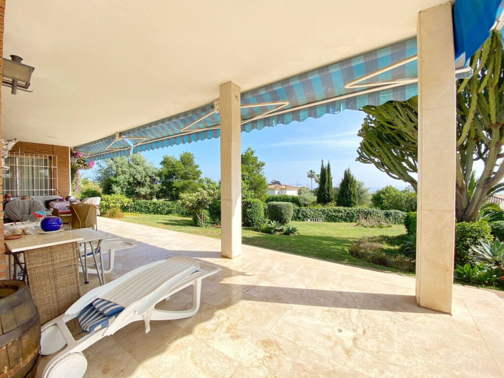Detached Villa Marbella Málaga - image 5