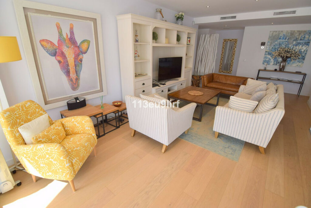 Ground Floor Apartment La Cala de Mijas Málaga - image 4