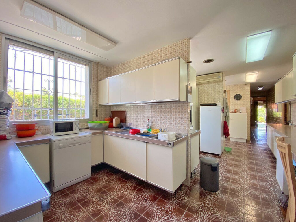 Detached Villa Marbella Málaga - image 41