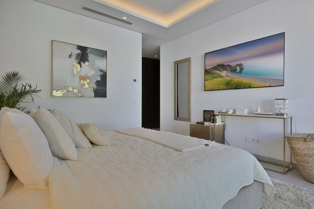Detached Villa Marbella Málaga - image 41