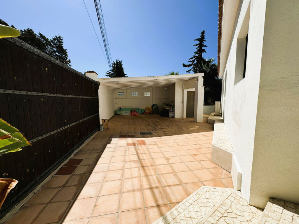Detached Villa Marbesa Málaga - image 43