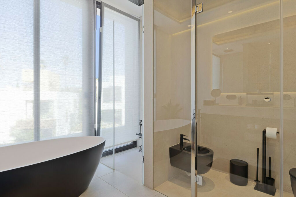 Detached Villa Marbella Málaga - image 43