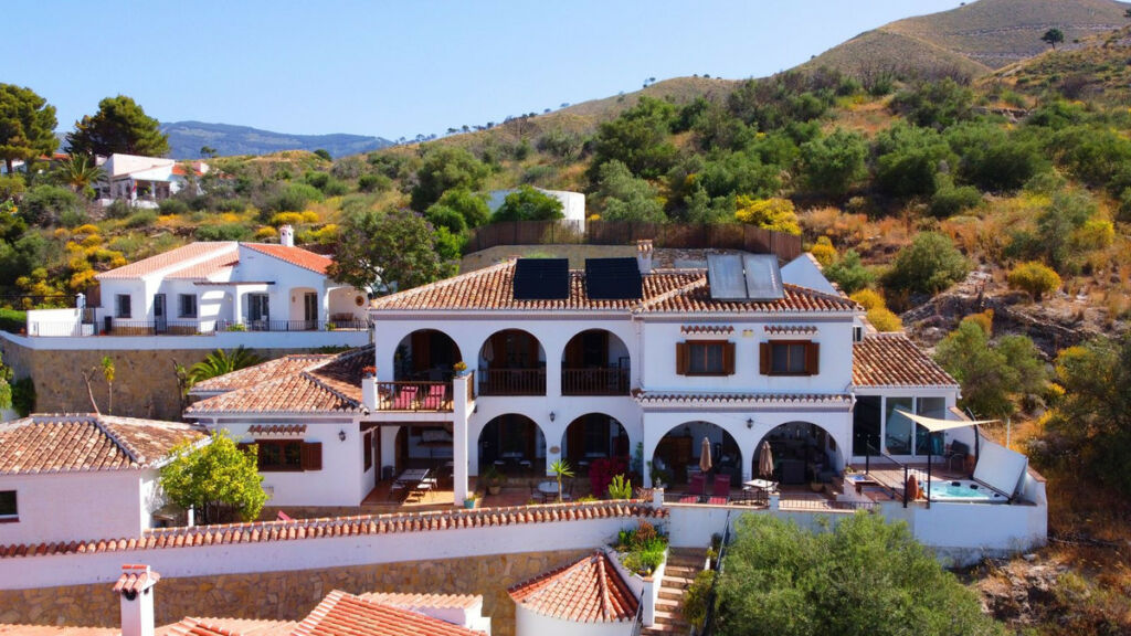 Detached Villa Cómpeta Málaga - image 46