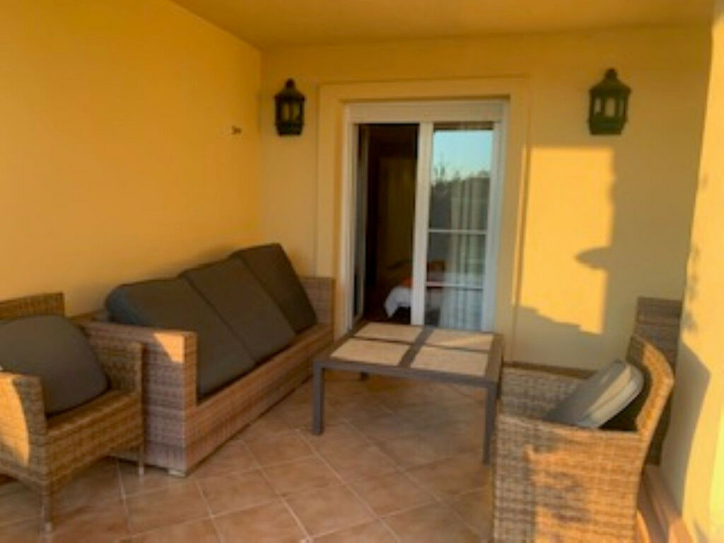 Ground Floor Apartment Marbella Málaga - image 5