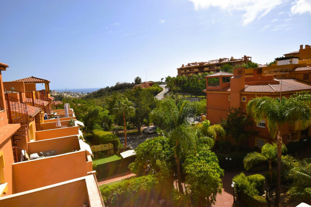 Penthouse Reserva de Marbella Málaga - image 6