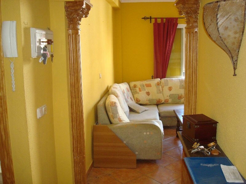 Middle Floor Apartment Estepona Málaga - image 5