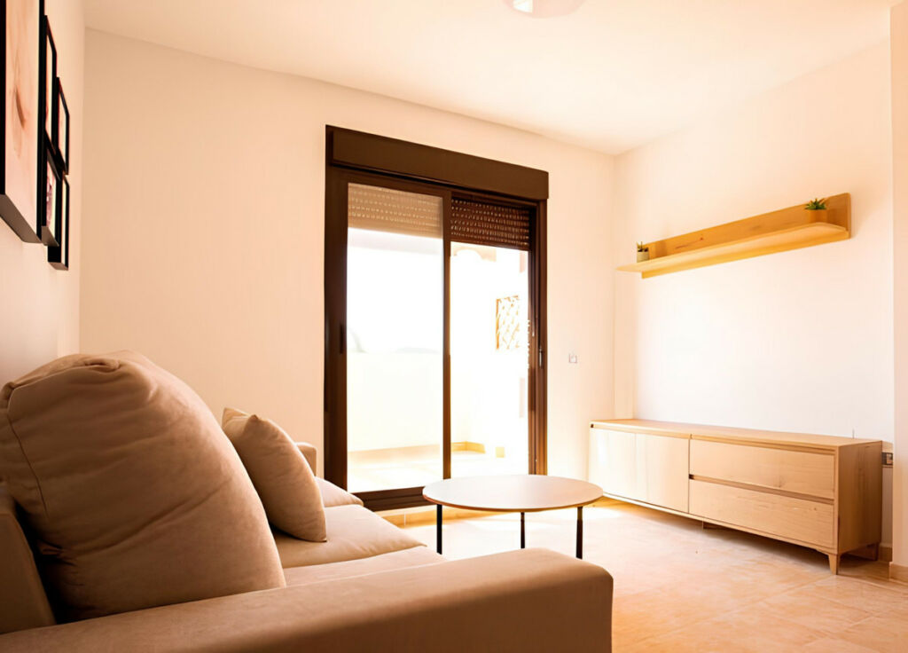 Middle Floor Apartment Aguilas Murcia - image 4
