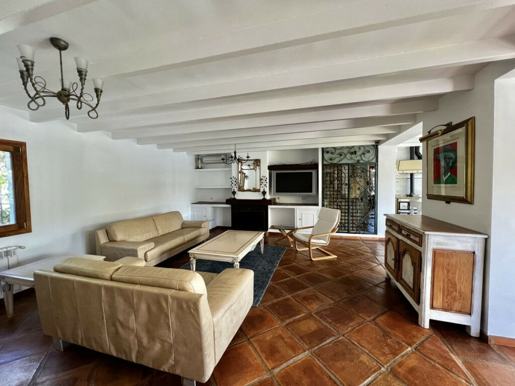 Detached Villa Marbesa Málaga - image 5