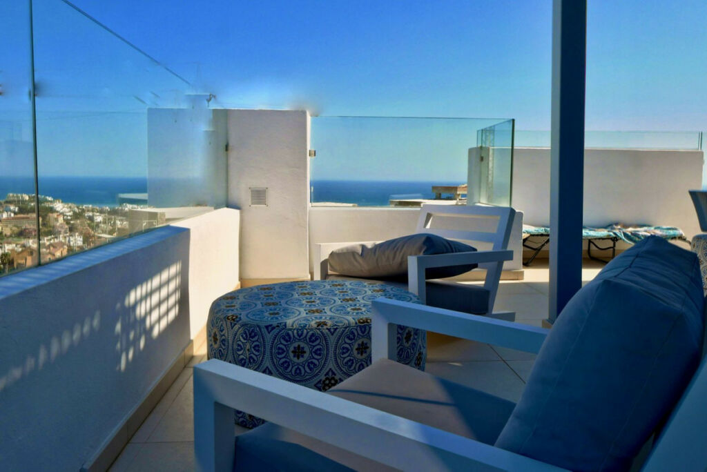 Penthouse La Cala de Mijas Málaga - image 6