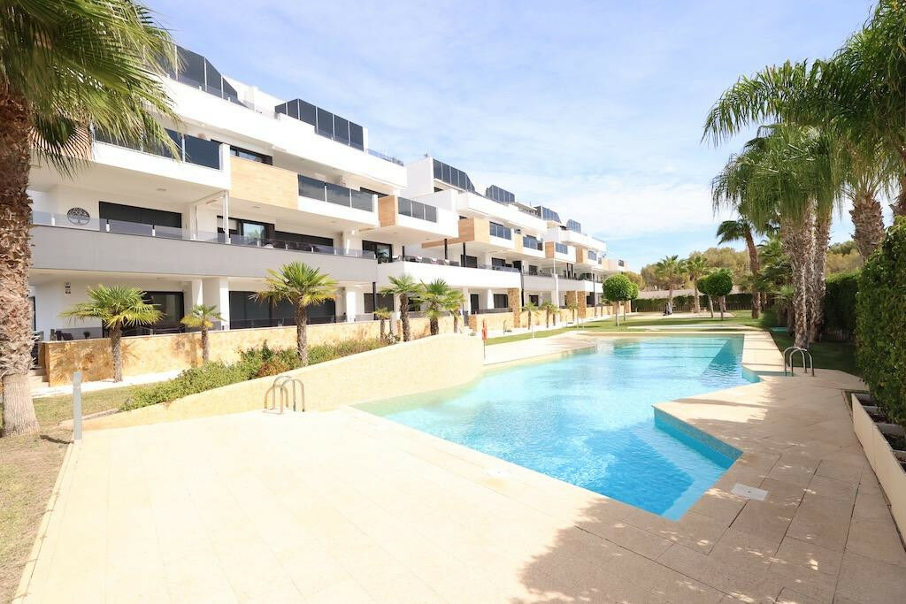 Ground Floor Apartment Orihuela Costa Alicante - image 5