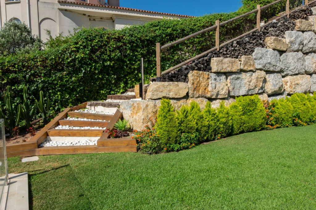 Detached Villa Benahavís Málaga - image 54