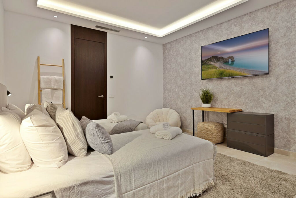 Detached Villa Marbella Málaga - image 55