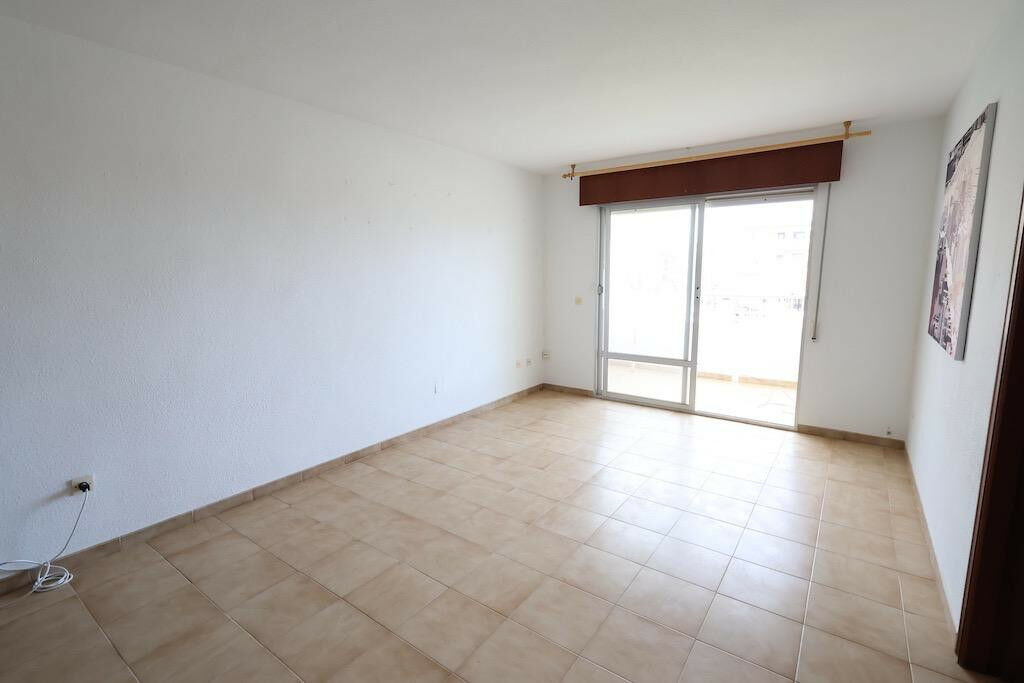 Ground Floor Apartment Punta Prima Alicante - image 6