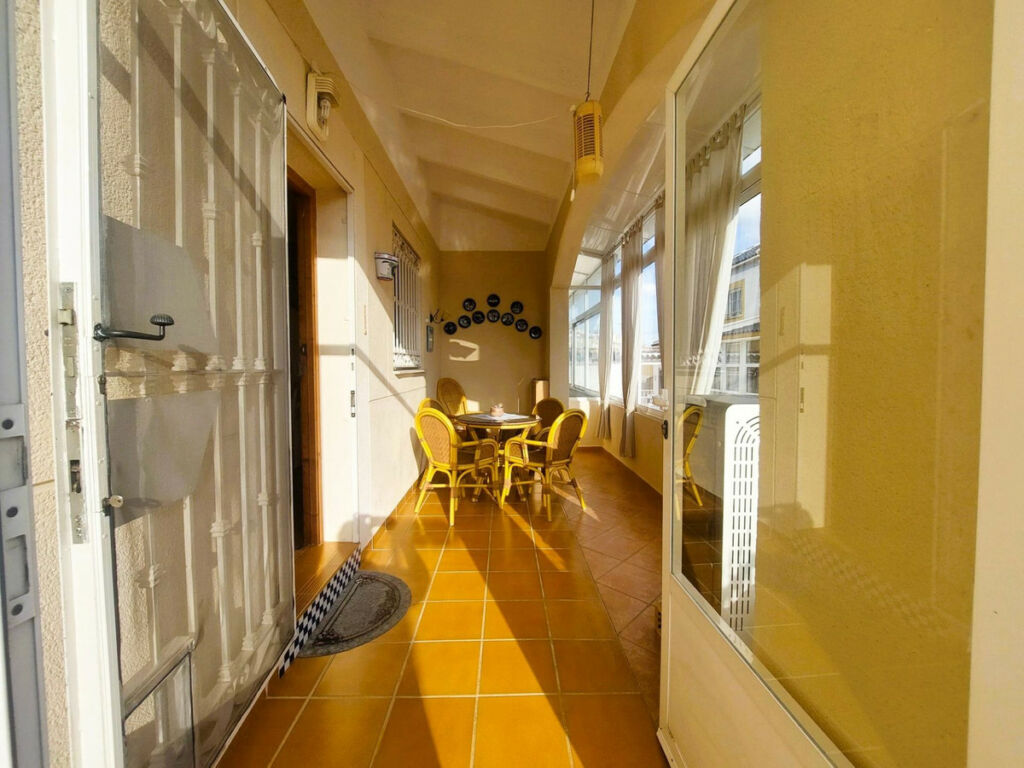 Townhouse Torrevieja Alicante - image 6