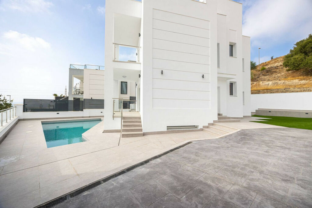 Detached Villa Nerja Málaga - image 6