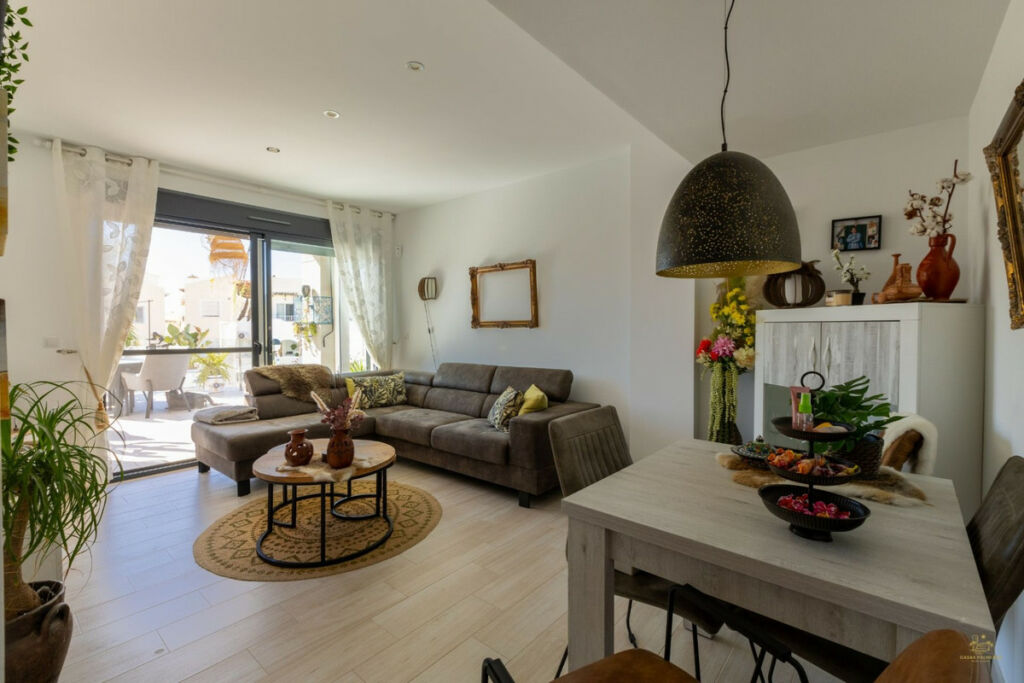 Ground Floor Apartment Villamartin Alicante - image 7