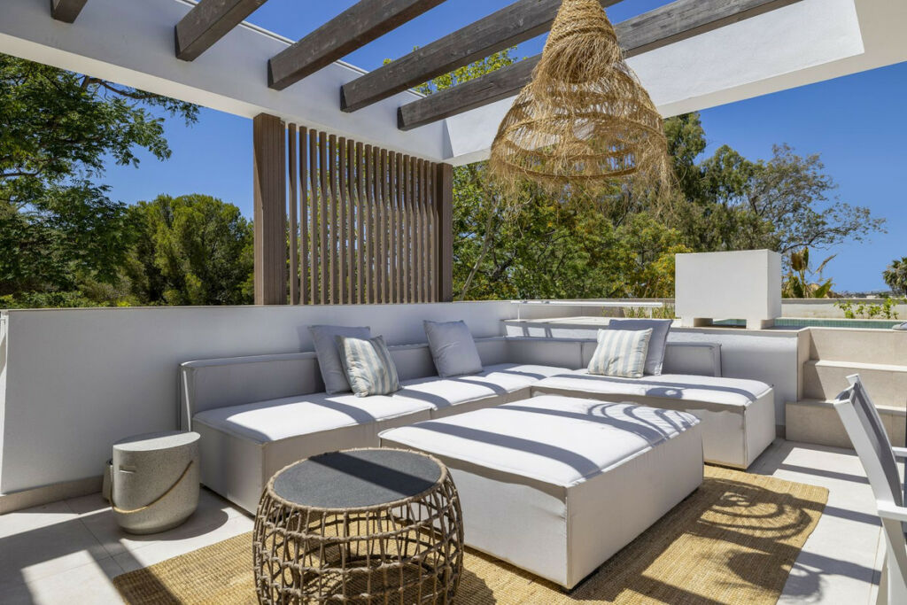 Detached Villa Marbella Málaga - image 60