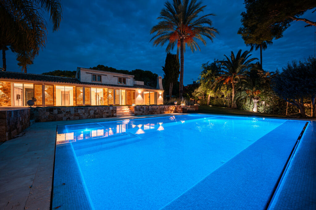 Detached Villa Río Real Málaga - image 60