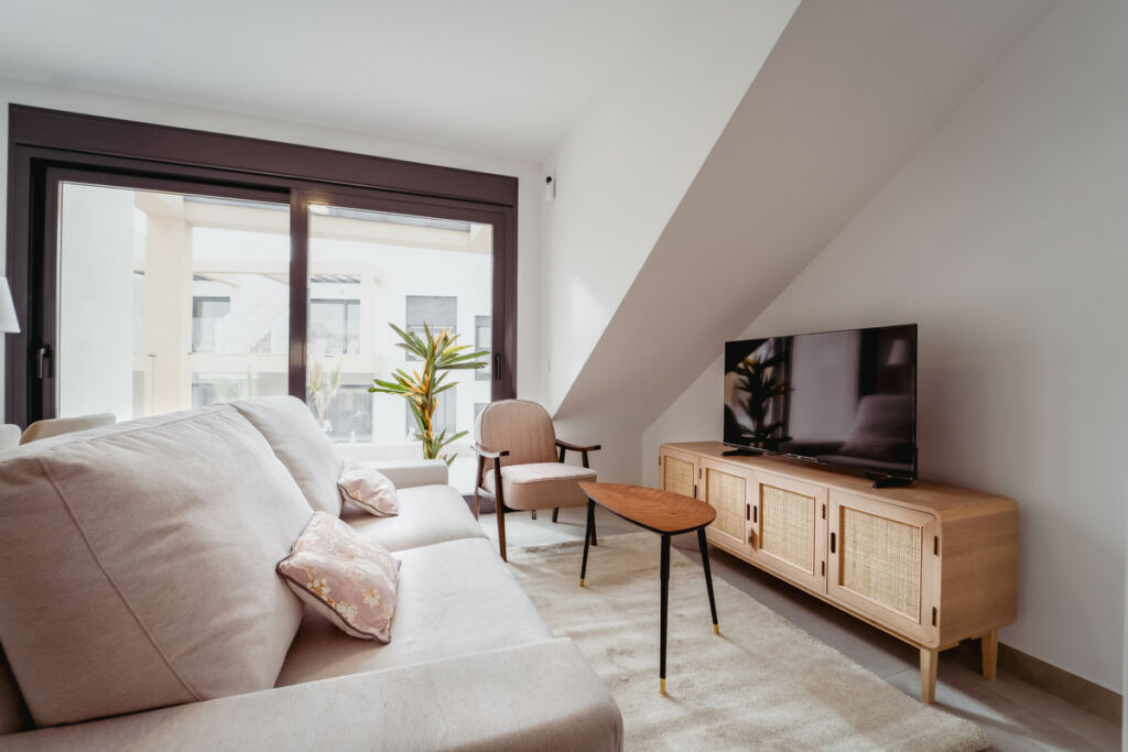 Ground Floor Apartment Villamartin Alicante - image 5