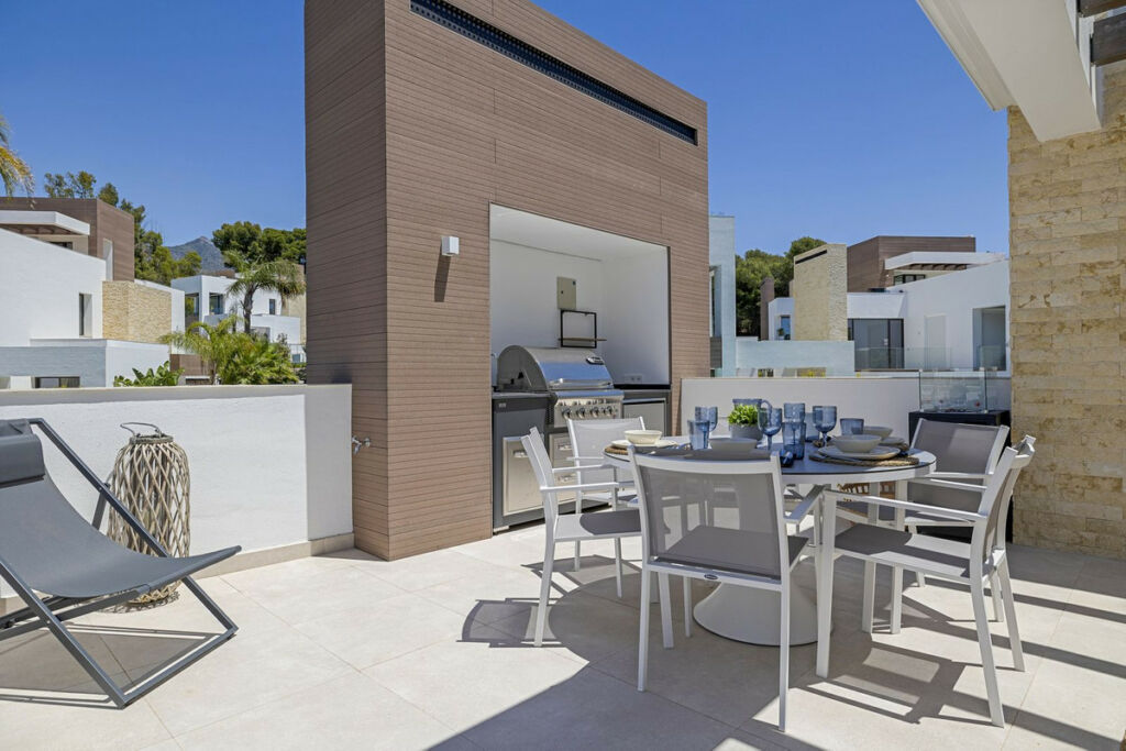 Detached Villa Marbella Málaga - image 67