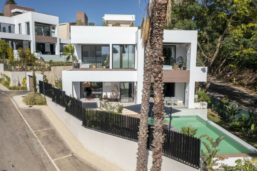 Detached Villa Marbella Málaga - image 69