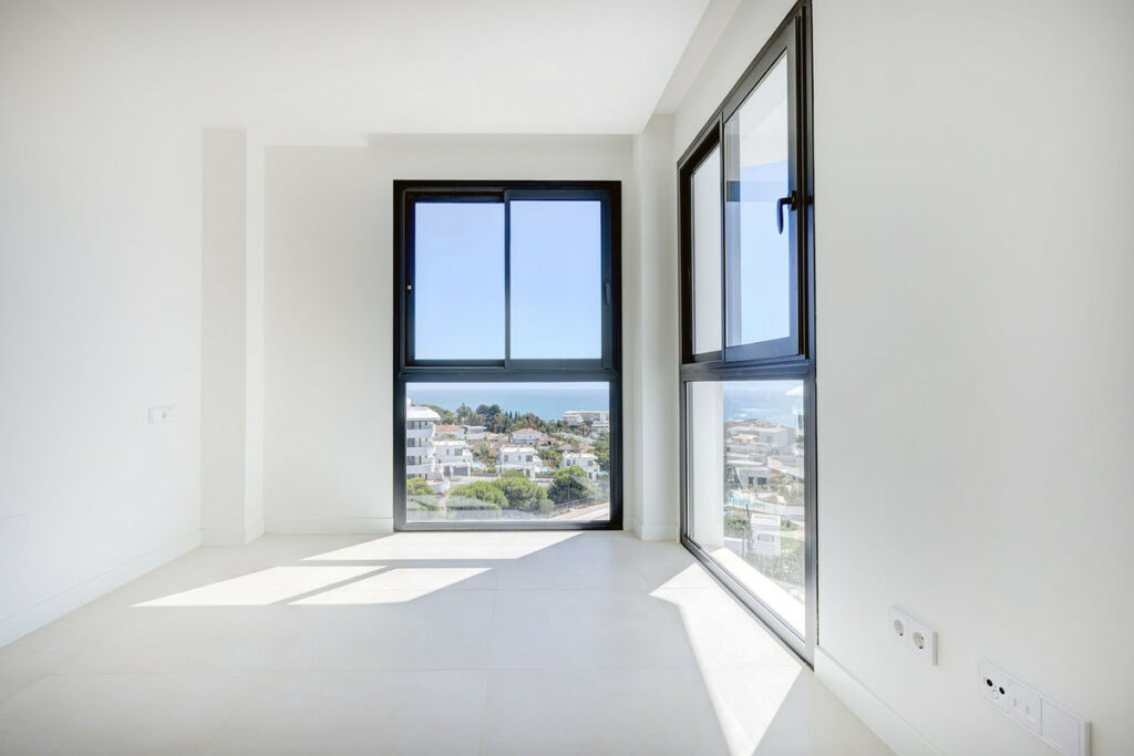 Penthouse Fuengirola Málaga - image 7