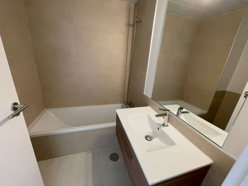 Penthouse Estepona Málaga - image 15