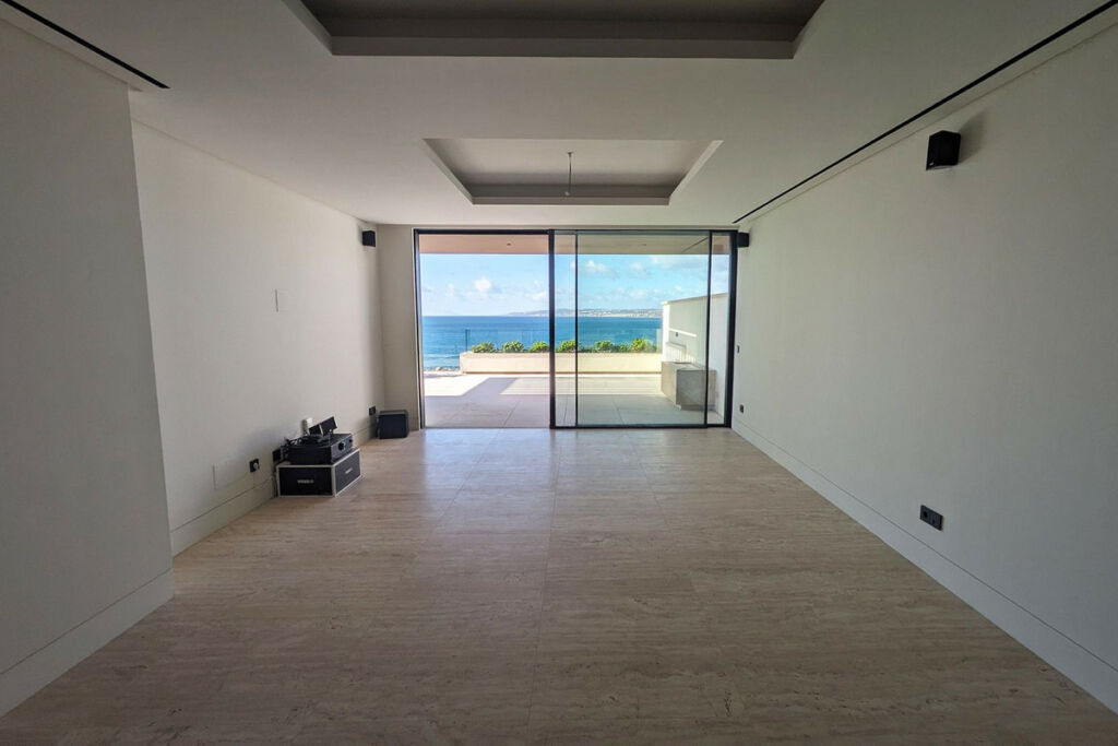Middle Floor Apartment Estepona Málaga - image 7