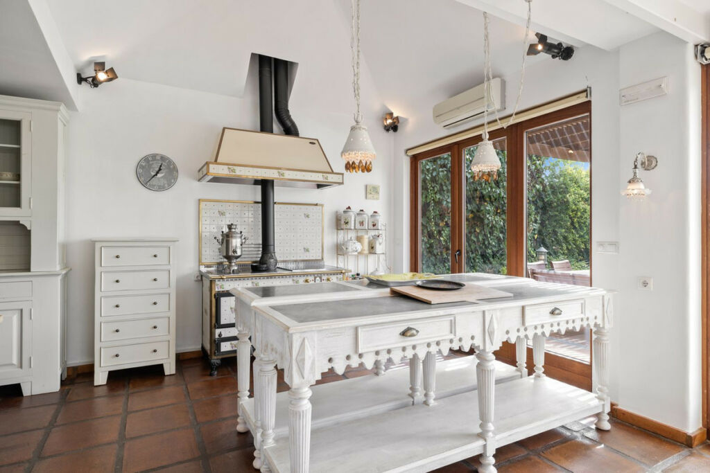 Detached Villa Marbesa Málaga - image 7
