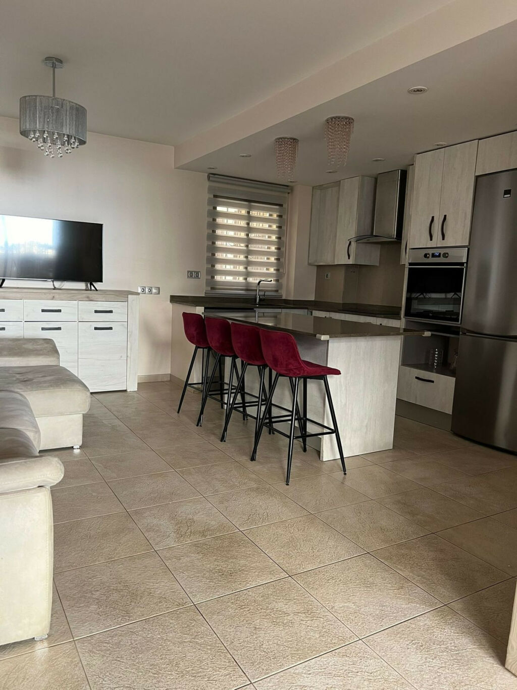 Middle Floor Apartment Estepona Málaga - image 5