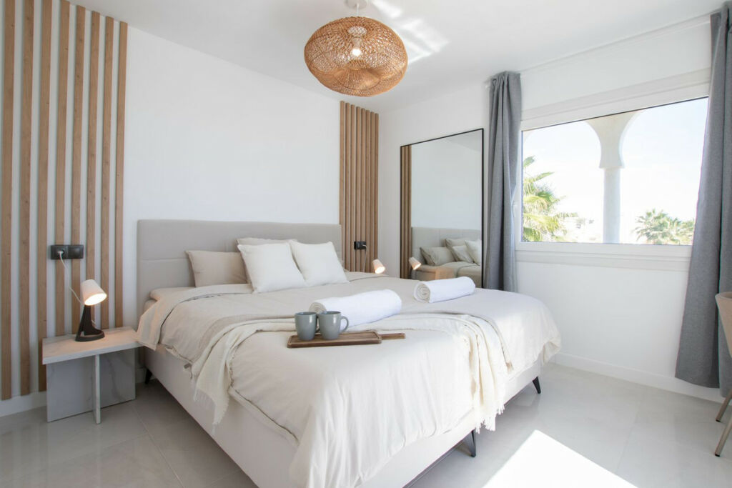 Penthouse Calahonda Málaga - image 7