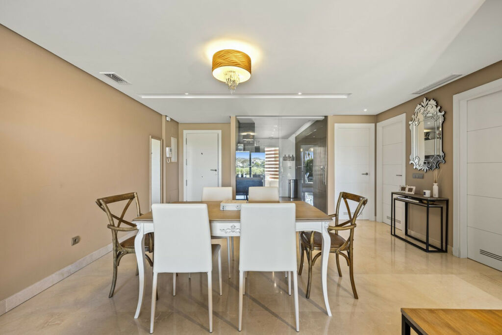 Ground Floor Apartment Los Arqueros Málaga - image 8