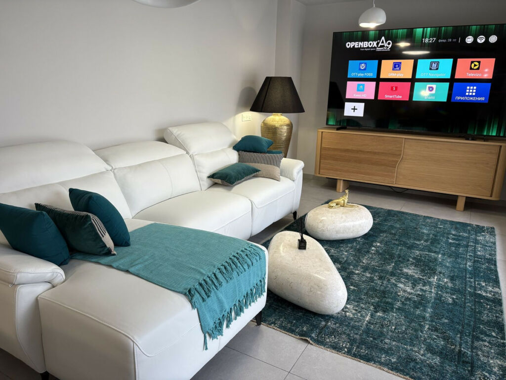 Ground Floor Apartment Elviria Málaga - image 7