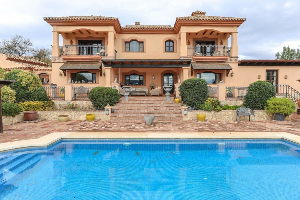 Detached Villa Monda Málaga - image 70