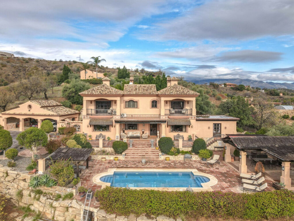 Detached Villa Monda Málaga - image 76