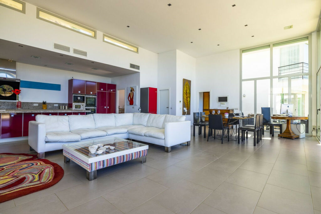 Detached Villa Sayalonga Málaga - image 9