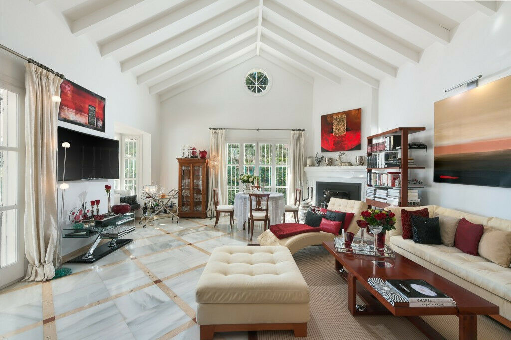 Detached Villa Marbella Málaga - image 8