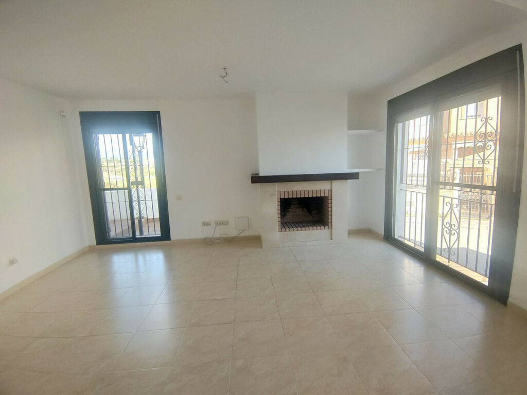 Semi-Detached House Cancelada Málaga - image 8