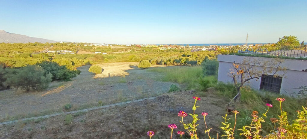 Residential Plot Cancelada Málaga - image 8